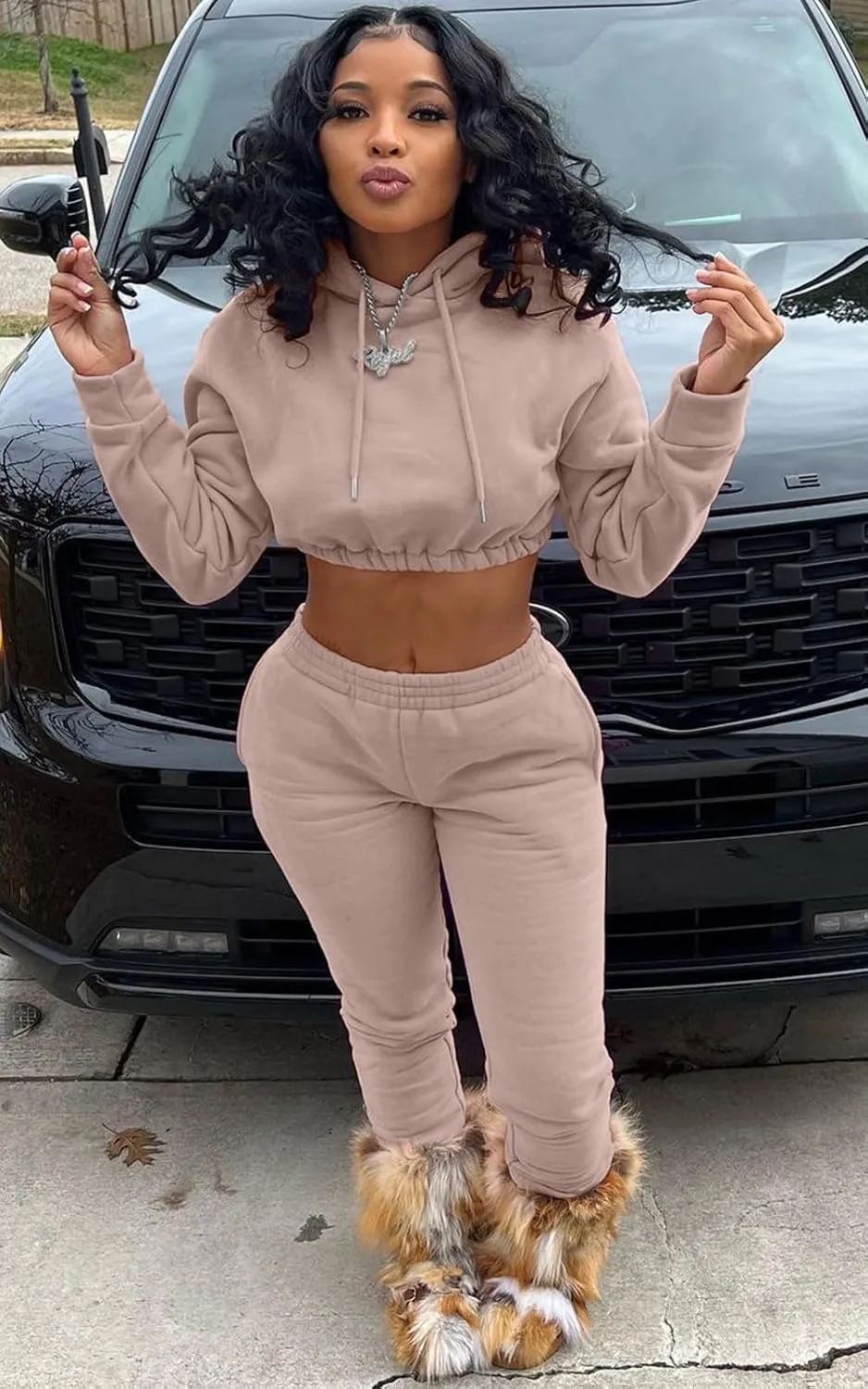 Akmipoem Sweatsuits for Women Set 2 Piece Tracksuits Outfits Casual Long Sleeve Crop Hoodie Jogger Pants Matching Sets