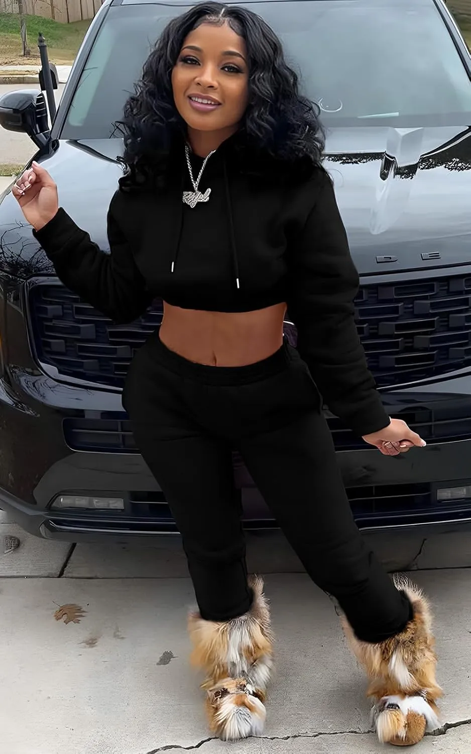 Akmipoem Sweatsuits for Women Set 2 Piece Tracksuits Outfits Casual Long Sleeve Crop Hoodie Jogger Pants Matching Sets