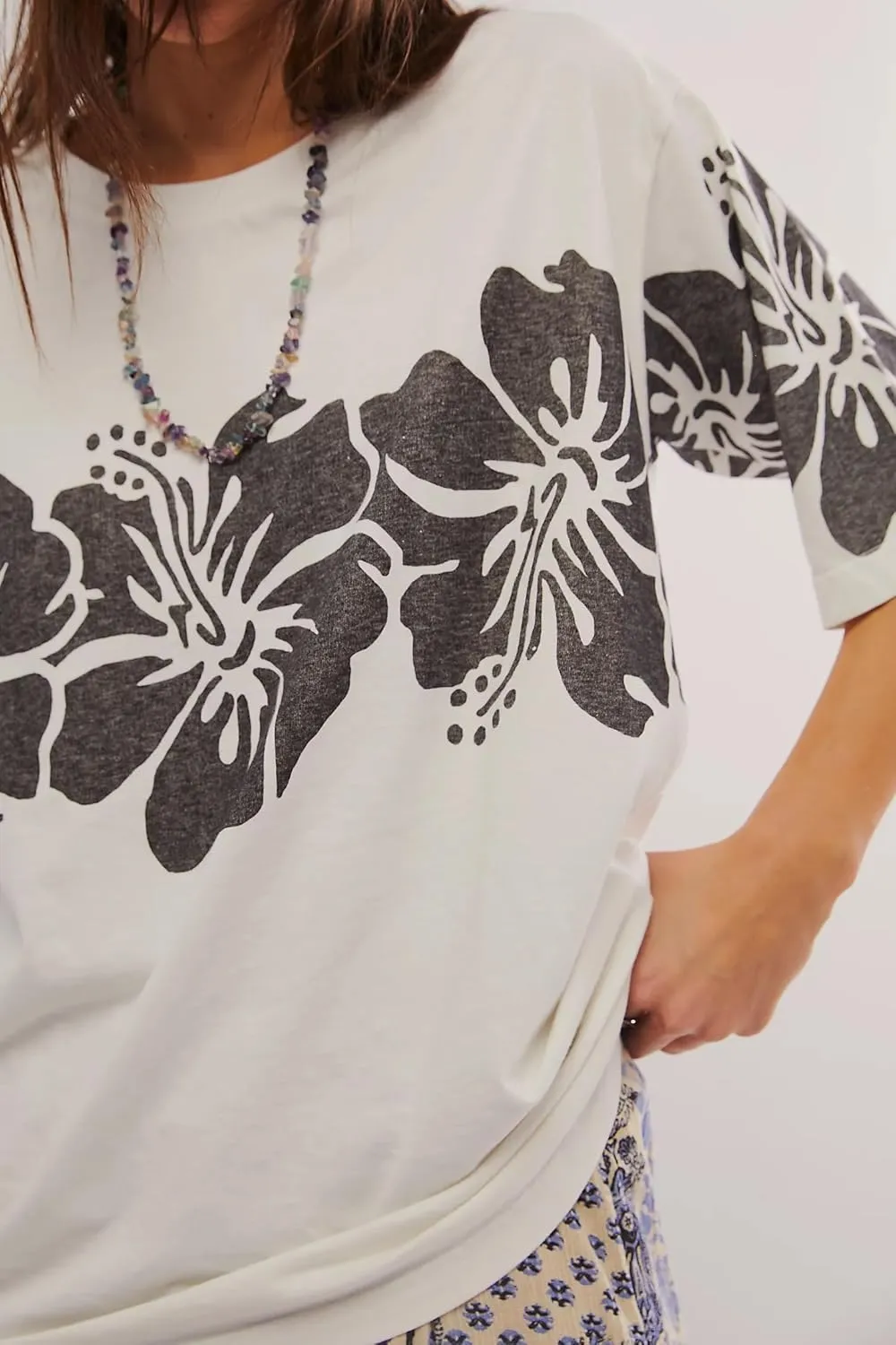 Muineobuka Women Y2k Fruit Graphic Tees Oversized Short Sleeve Crewneck Loose T Shirts Summer Aesthetic Streetwear