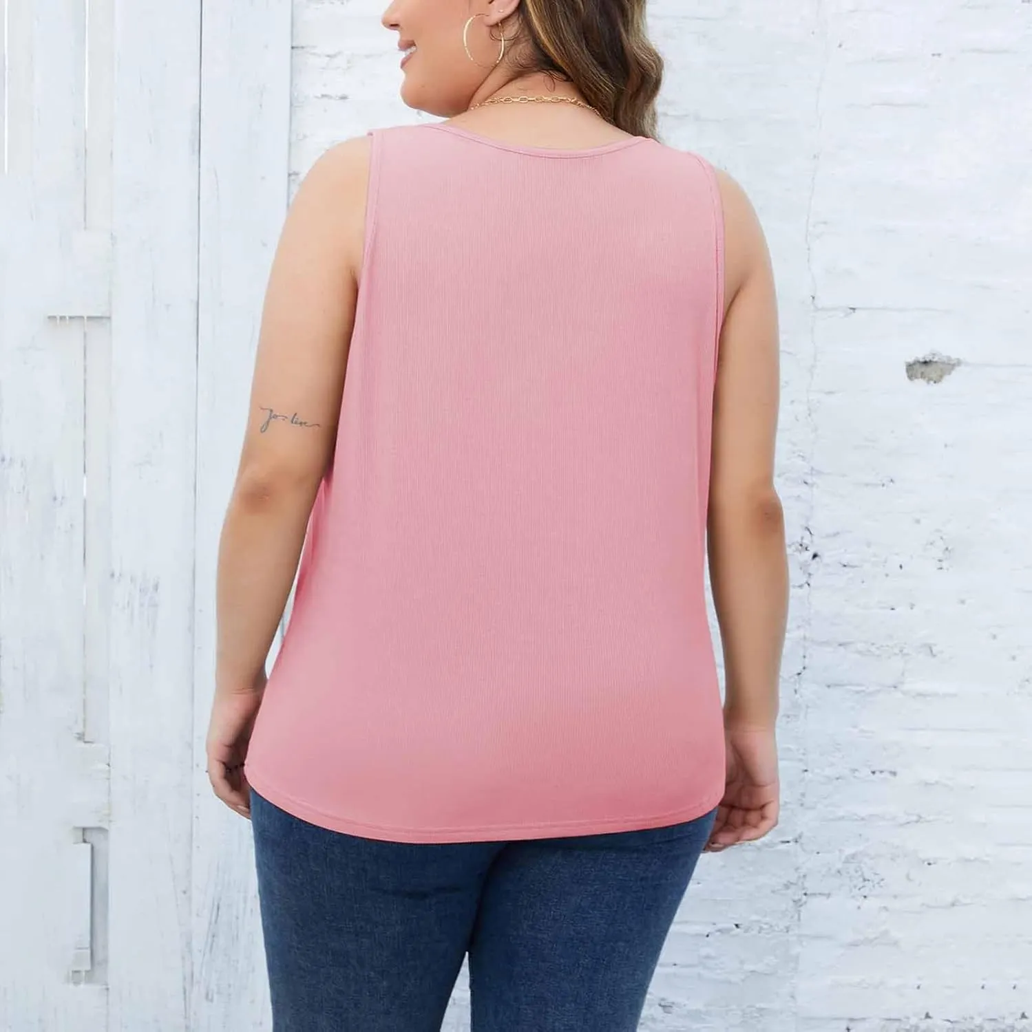 Plus Size Tank Tops for Women Ribbed V Neck Sleeveless Shirt Solid Color Oversized Basic Summer Casual Trendy Tanks