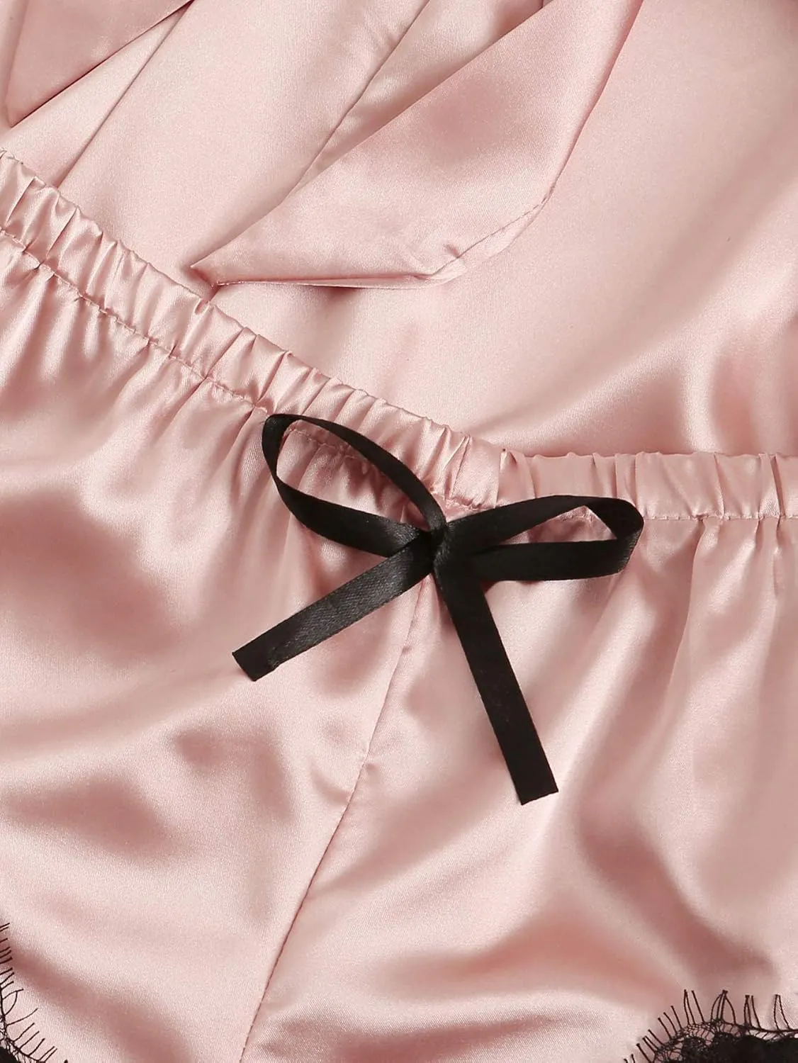 WDIRARA Women' Silk Satin Pajamas Set 4pcs Lingerie Floral Lace Cami Sleepwear with Robe