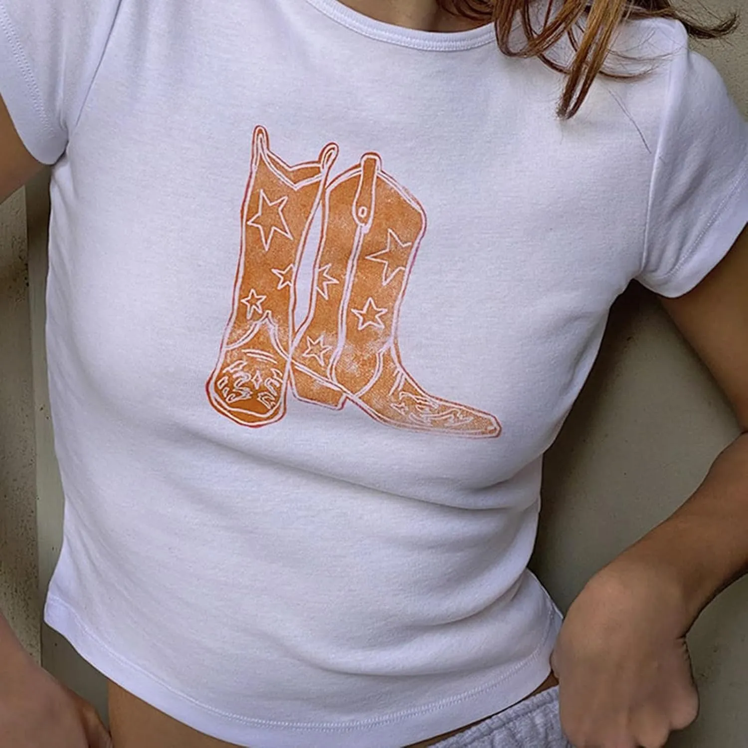Women Y2K Aesthetic Graphic Baby Tees Short Sleeve Crewneck Fitted Crop Tops Teen Girl Summer Vintage White T Shirt