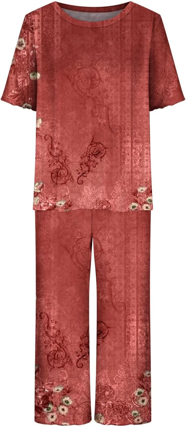 Women's Cotton Pajamas Short Sleeve Tops and Capri Pants 2 Piece Loungewear Plus Size Summer Pajama Sets with Pocket