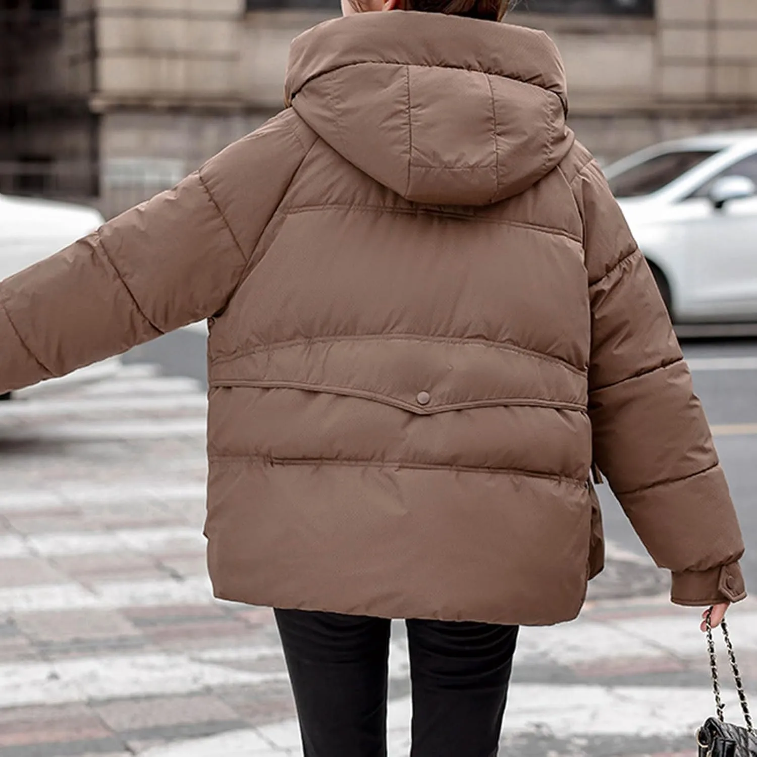 Women's Hooded Puffer Jackets Winter Oversized Stand Collar Down Coats Thick Warm Parka Puffy Jacket with Pockets